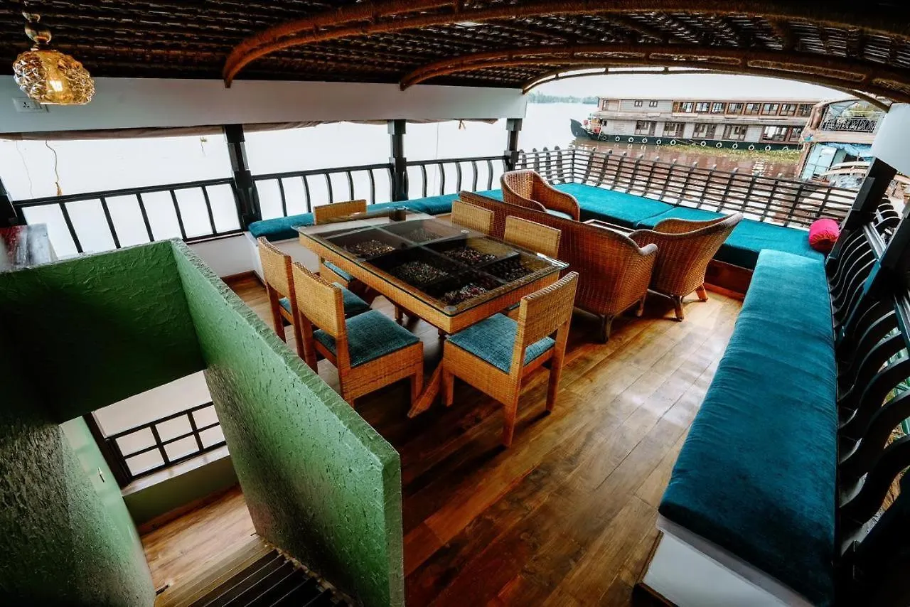 Hotel Why Not Houseboat à Alappuzha